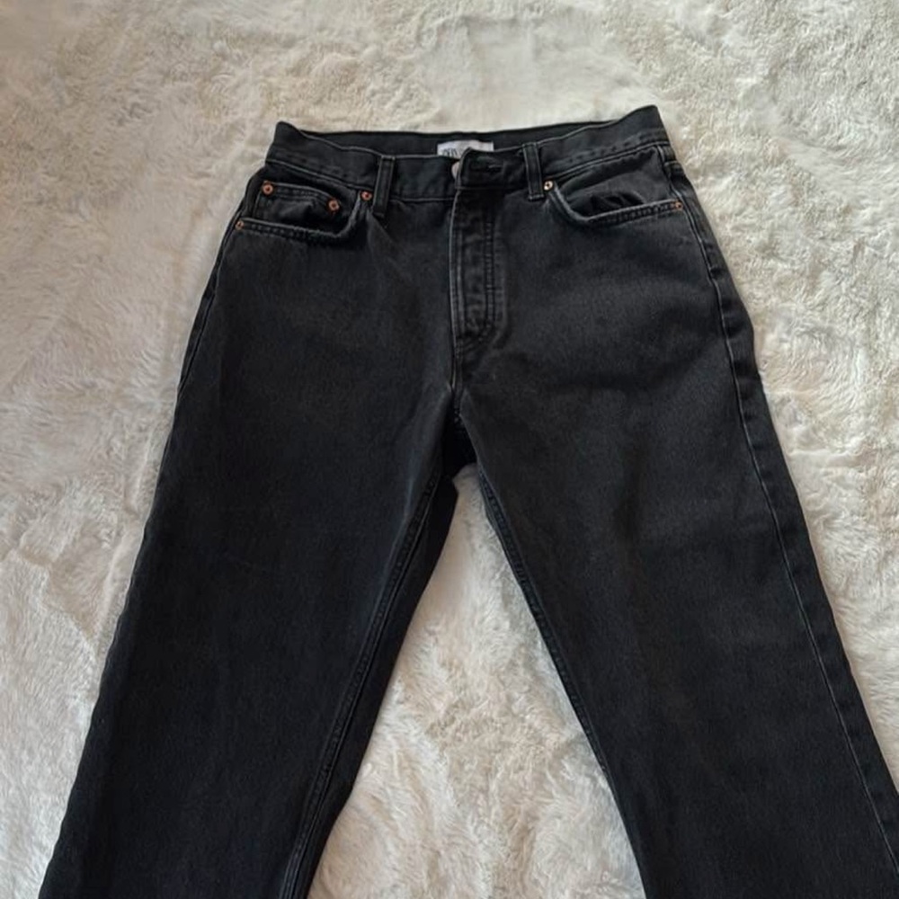 Zara Men's Dark Gray Straight Jeans